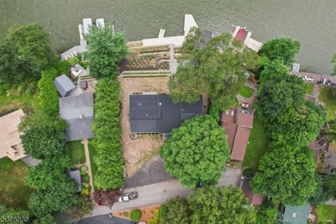 12 Rocky Point Road West Milford NJ 07421