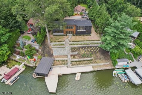 12 Rocky Point Road West Milford NJ 07421
