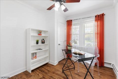 44 Maple Avenue Flemington NJ 08822