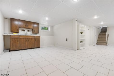 44 Maple Avenue Flemington NJ 08822