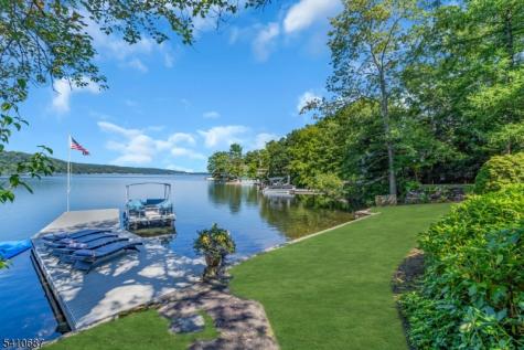 134 Lake End Road Rockaway NJ 07435