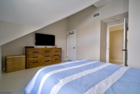 134 Lake End Road Rockaway NJ 07435