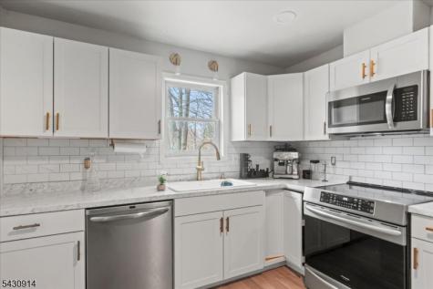 3 Cold Spring Drive Vernon NJ 07422