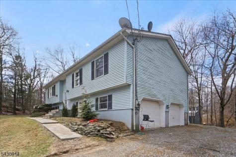 3 Cold Spring Drive Vernon NJ 07422