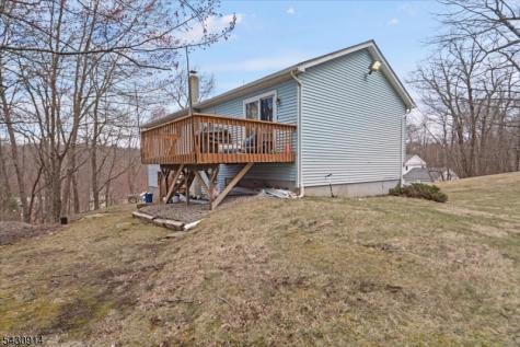 3 Cold Spring Drive Vernon NJ 07422