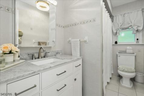 14 Lounsberry Hollow Road Vernon NJ 07461