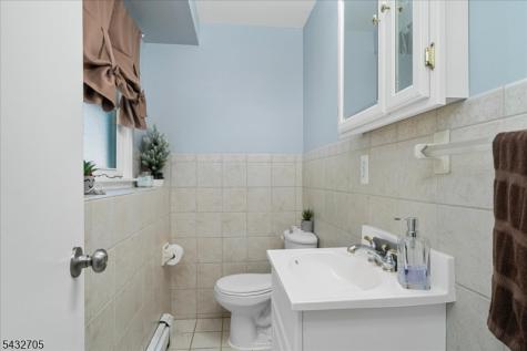 14 Lounsberry Hollow Road Vernon NJ 07461