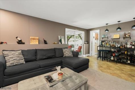14 Lounsberry Hollow Road Vernon NJ 07461