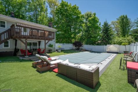 14 Lounsberry Hollow Road Vernon NJ 07461