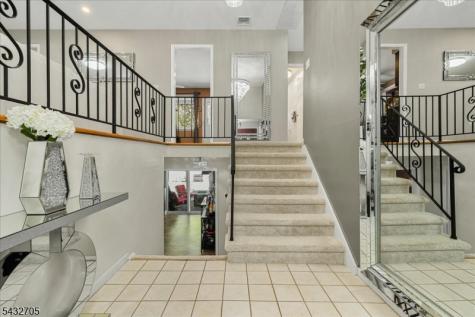 14 Lounsberry Hollow Road Vernon NJ 07461