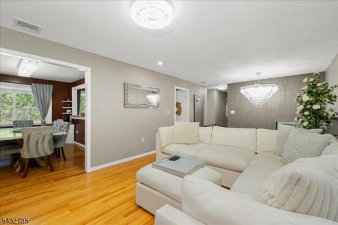 14 Lounsberry Hollow Road Vernon NJ 07461
