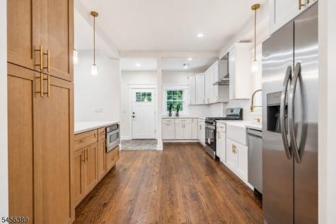 217 E Clay Avenue Roselle Park NJ 07204