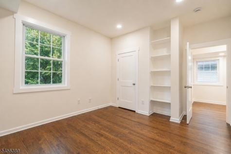 217 E Clay Avenue Roselle Park NJ 07204