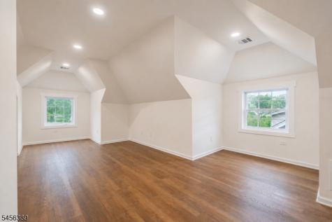 217 E Clay Avenue Roselle Park NJ 07204