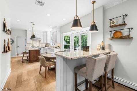 6 White Tail Court Hardyston NJ 07460