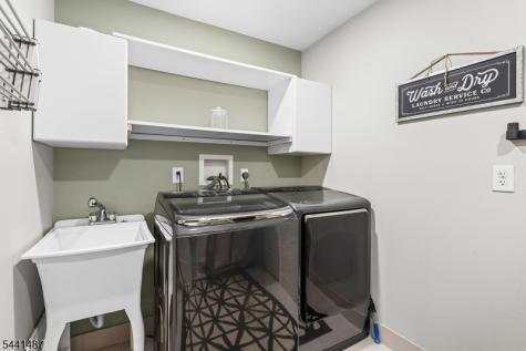 6 White Tail Court Hardyston NJ 07460