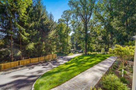 51 Dogwood Road Morris Plains NJ 07950