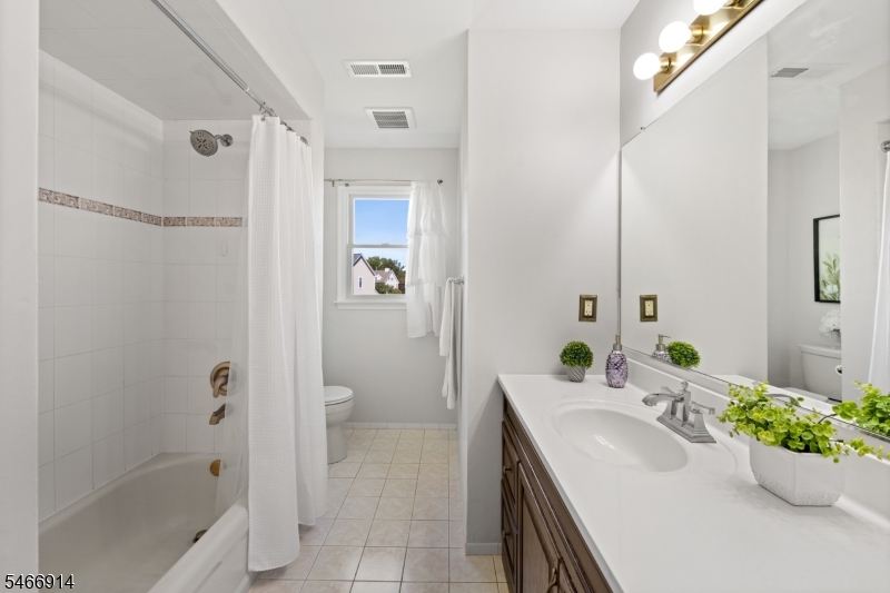 22 Wesley Road Hillsborough NJ 08844