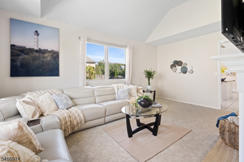 22 Wesley Road Hillsborough NJ 08844