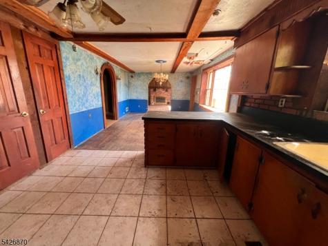 900 Primrose Path Stillwater NJ 07860