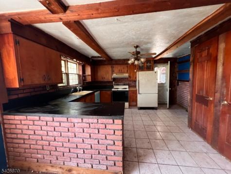 900 Primrose Path Stillwater NJ 07860