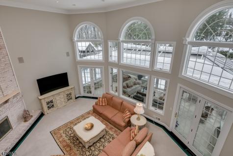 5 Queens Court Mendham NJ 07960