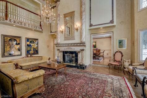 5 Queens Court Mendham NJ 07960