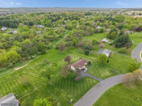 2 Michael Lane East Amwell NJ 08551