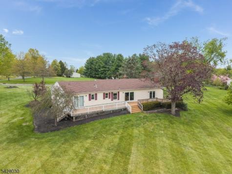 2 Michael Lane East Amwell NJ 08551