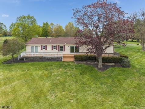 2 Michael Lane East Amwell NJ 08551