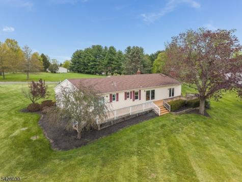 2 Michael Lane East Amwell NJ 08551