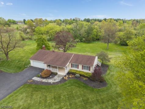2 Michael Lane East Amwell NJ 08551