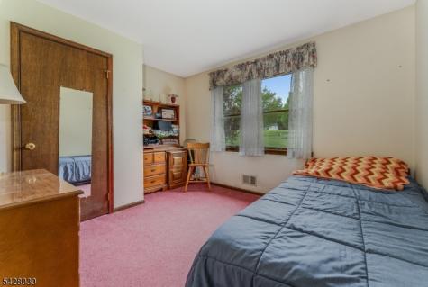 2 Michael Lane East Amwell NJ 08551