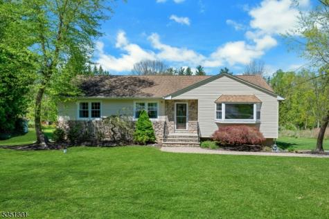 11 Lawrence Road Randolph NJ 07869