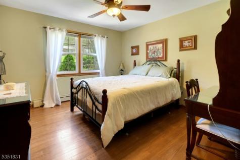 11 Lawrence Road Randolph NJ 07869