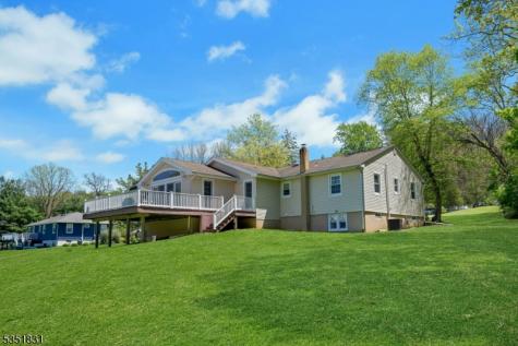 11 Lawrence Road Randolph NJ 07869