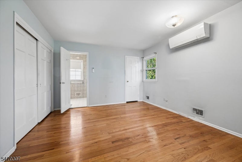 143 Forest Hill Road West Orange NJ 07052