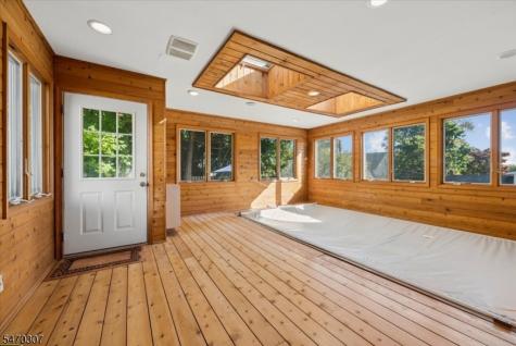 143 Forest Hill Road West Orange NJ 07052