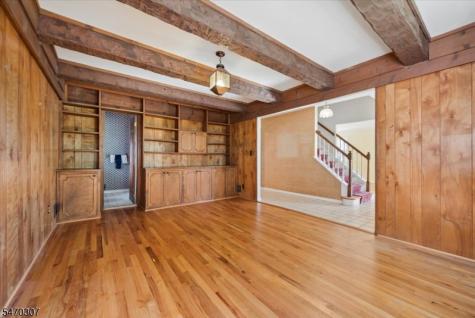 143 Forest Hill Road West Orange NJ 07052