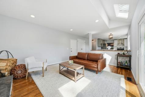 32 Bonnell Lane Randolph NJ 07869