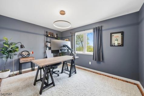 32 Bonnell Lane Randolph NJ 07869