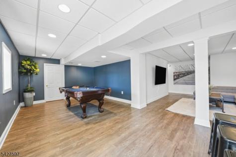 32 Bonnell Lane Randolph NJ 07869