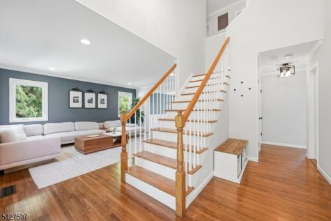 32 Bonnell Lane Randolph NJ 07869
