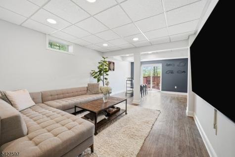 32 Bonnell Lane Randolph NJ 07869