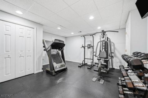 32 Bonnell Lane Randolph NJ 07869