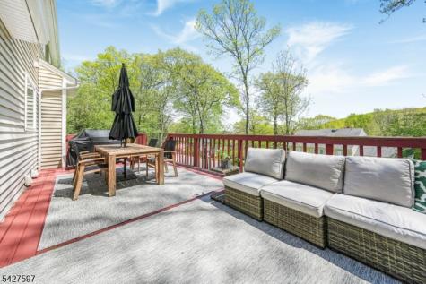 32 Bonnell Lane Randolph NJ 07869