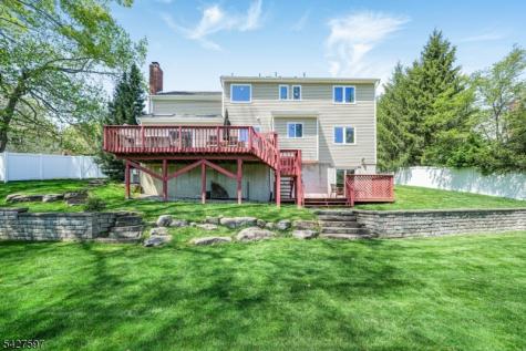 32 Bonnell Lane Randolph NJ 07869