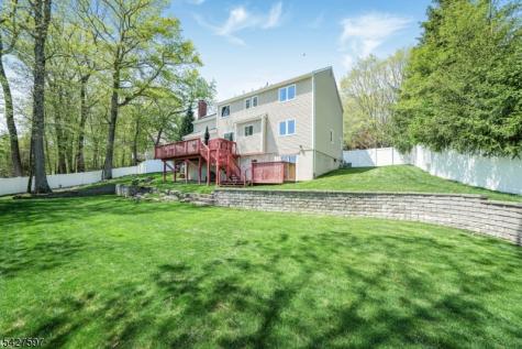 32 Bonnell Lane Randolph NJ 07869