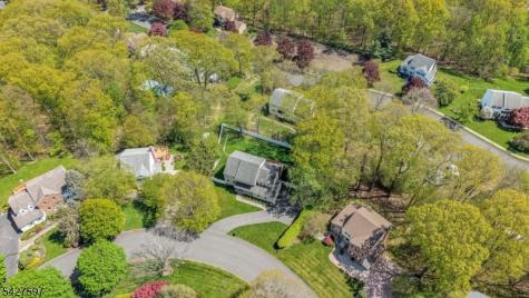 32 Bonnell Lane Randolph NJ 07869