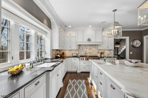 30 Robert Drive Millburn NJ 07078